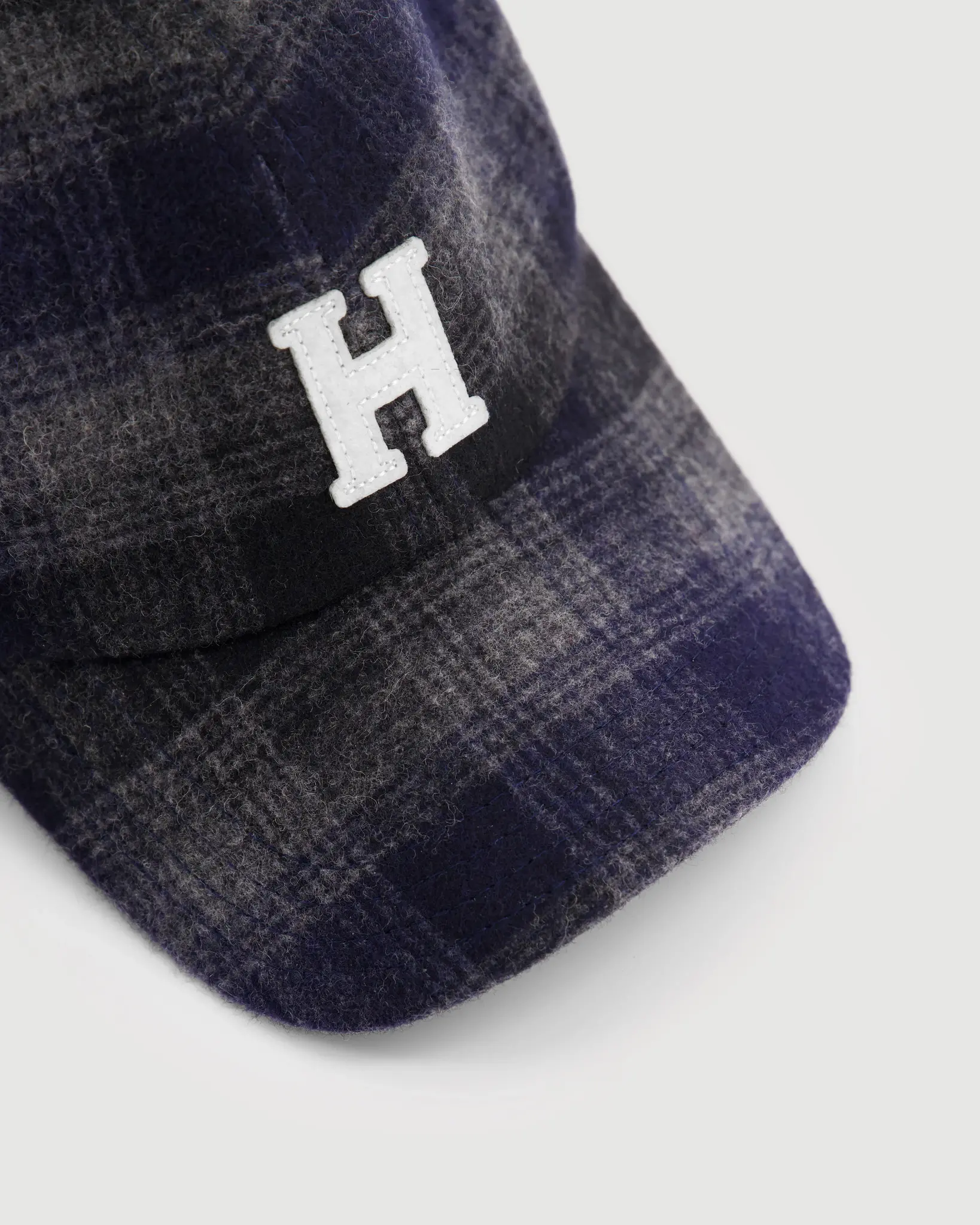 cap h navy checkered-3