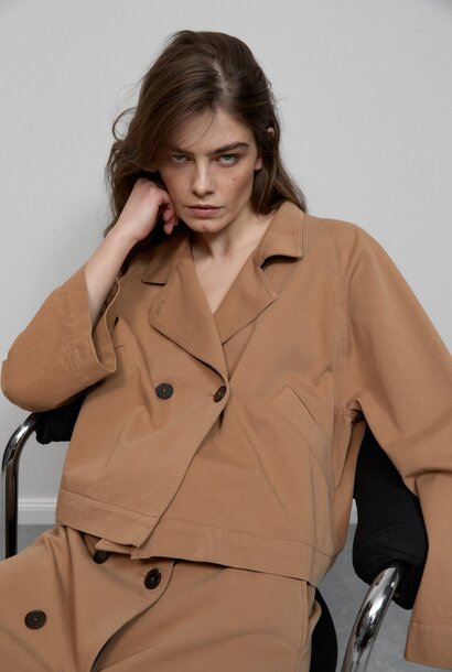 croped trench jacket biscotti brown