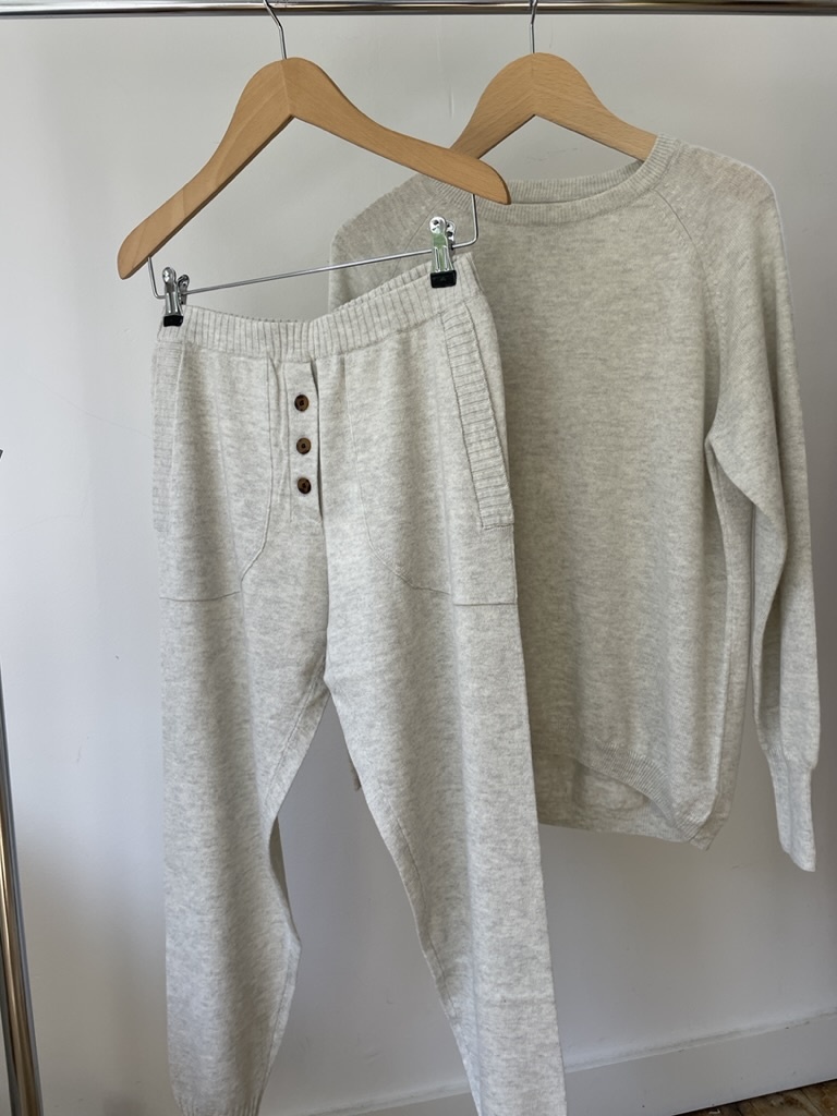 chris cashmere pants chalk-2