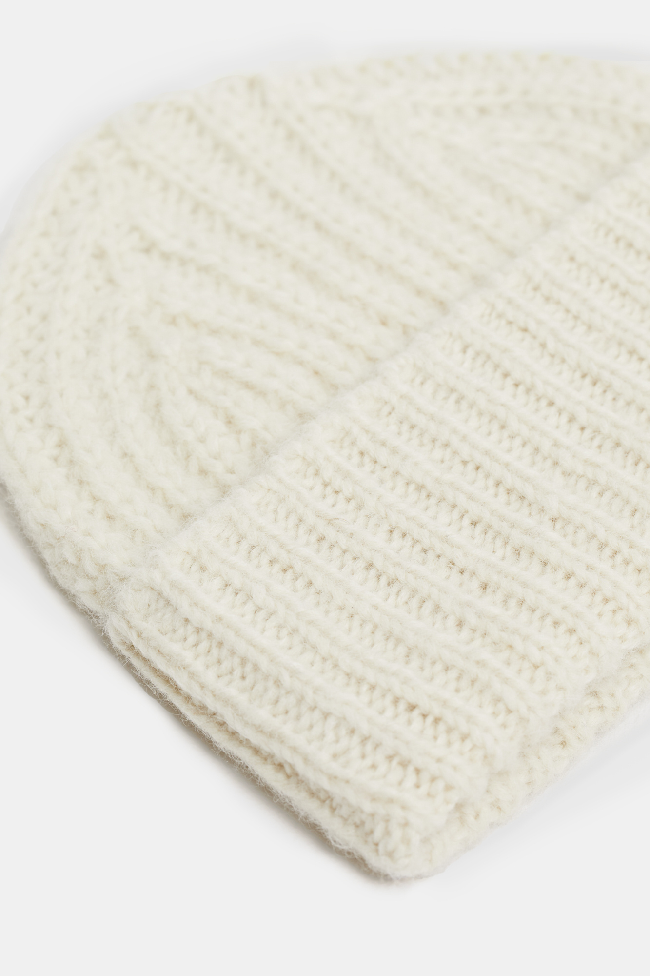 knitted hat ivory-2
