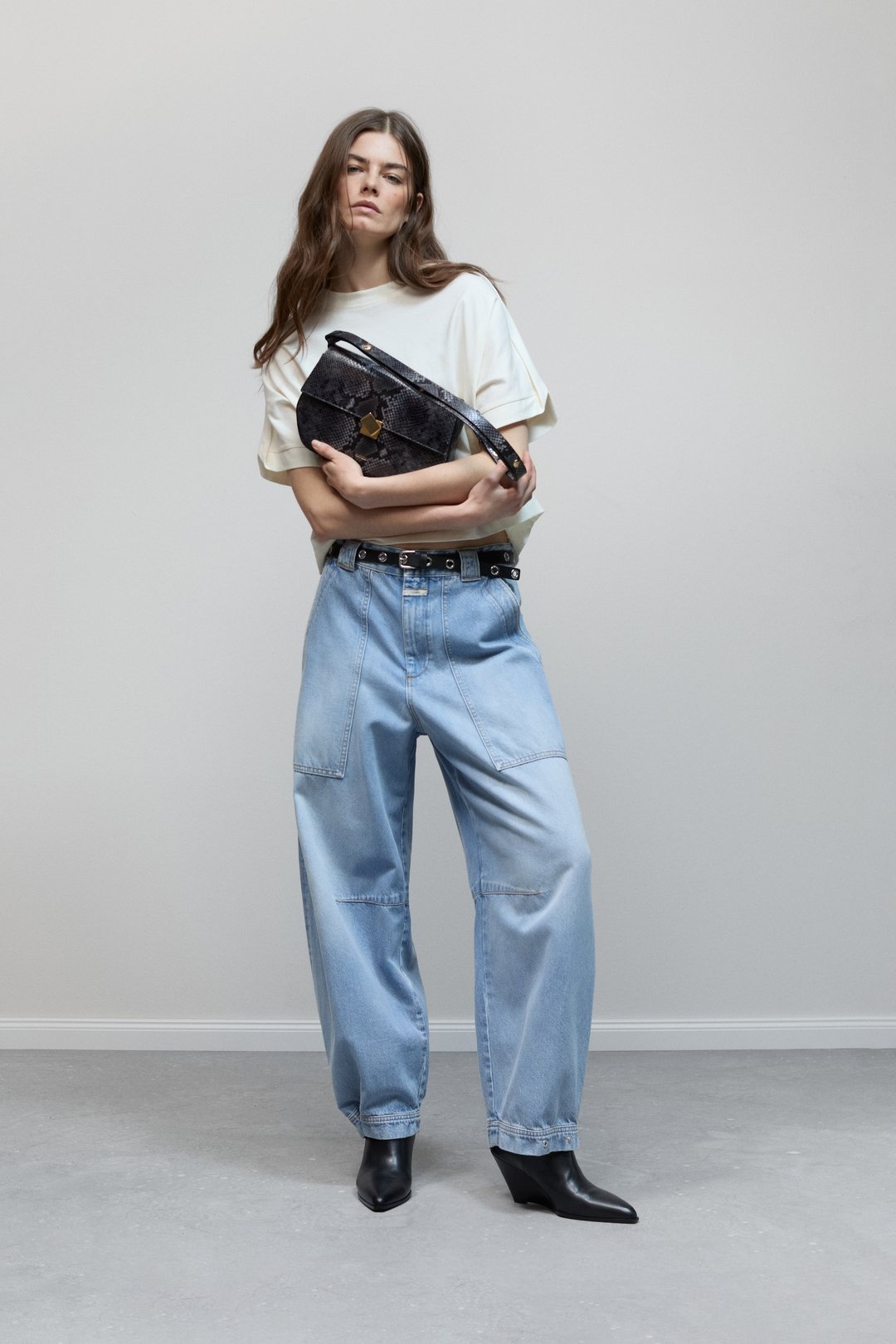 rhannon light blue-1