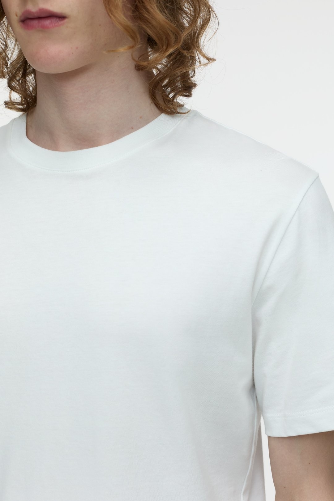 basic t-shirt white-4