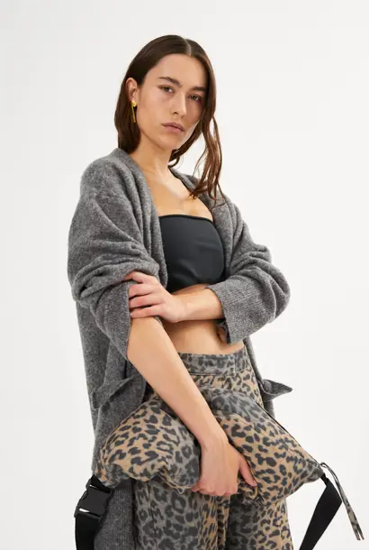 mona cross body bag leopard