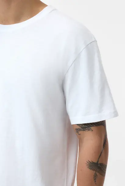 classic t-shirt white