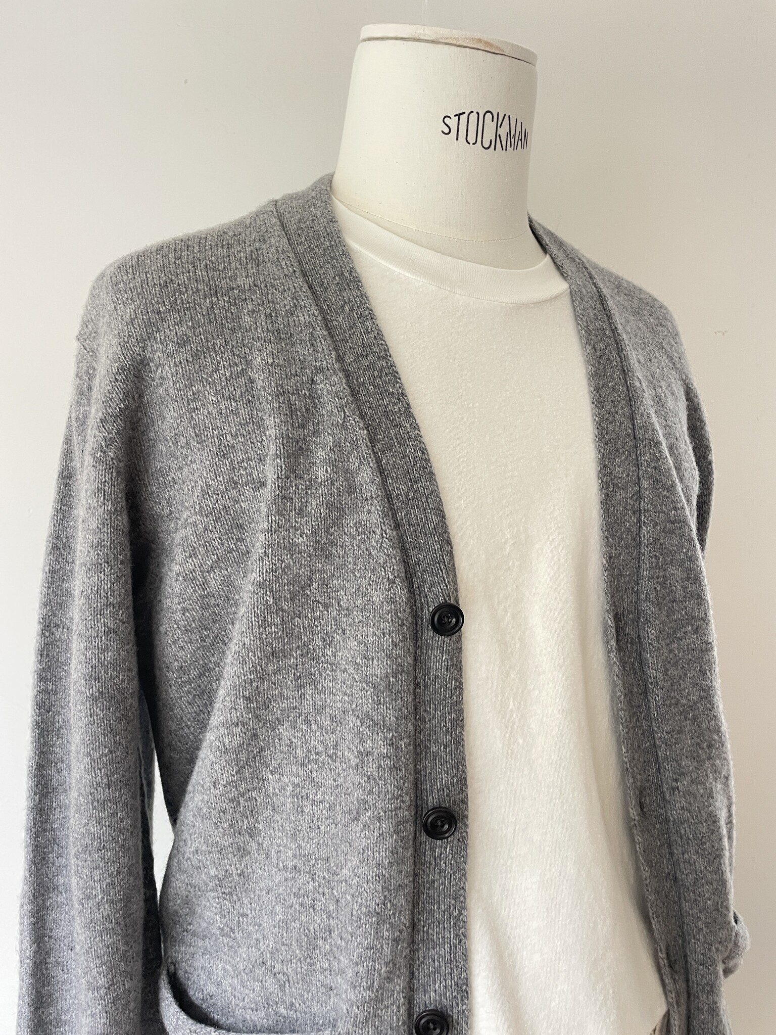 seamless cardigan knit silver-2