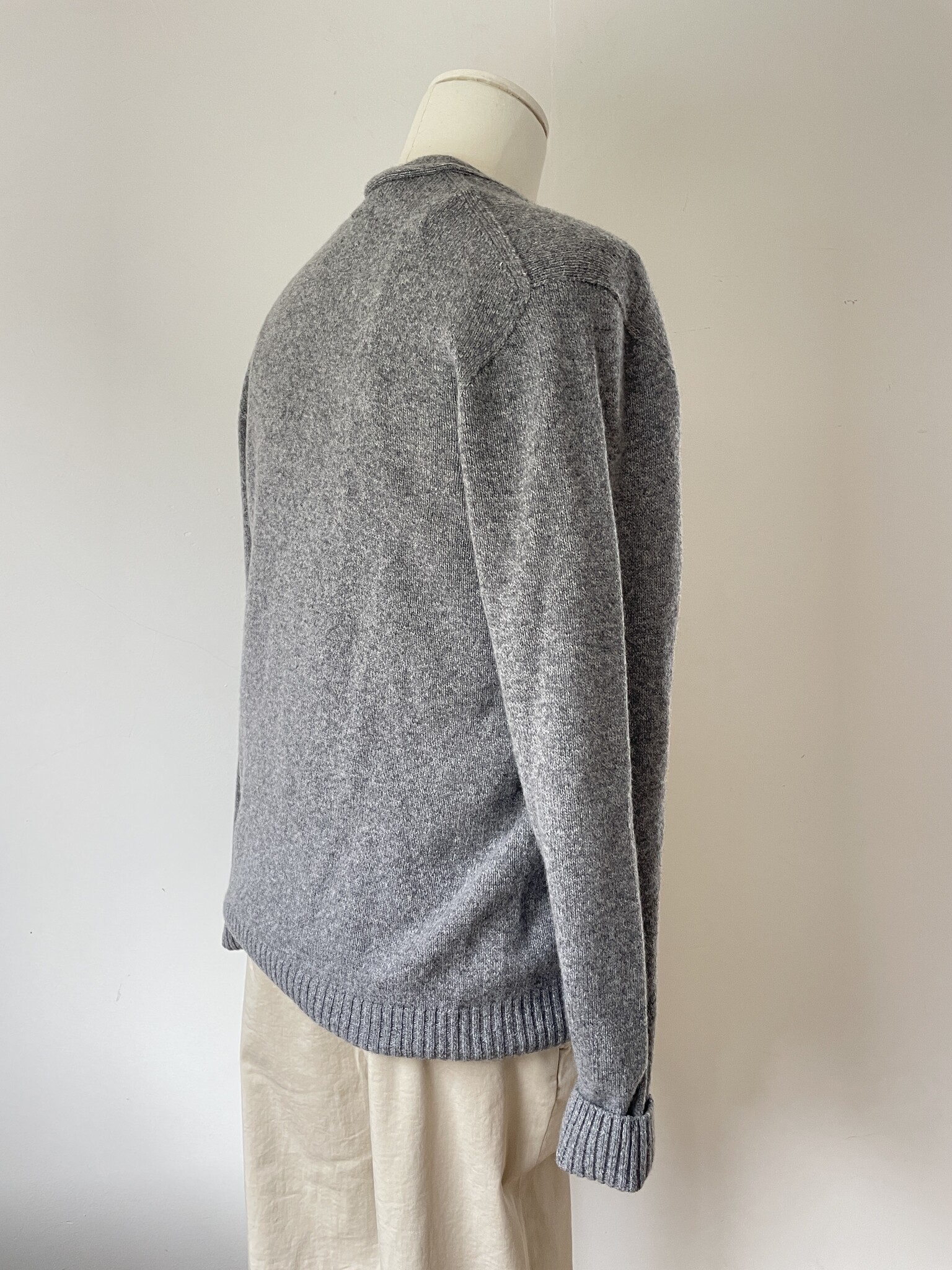 seamless cardigan knit silver-4