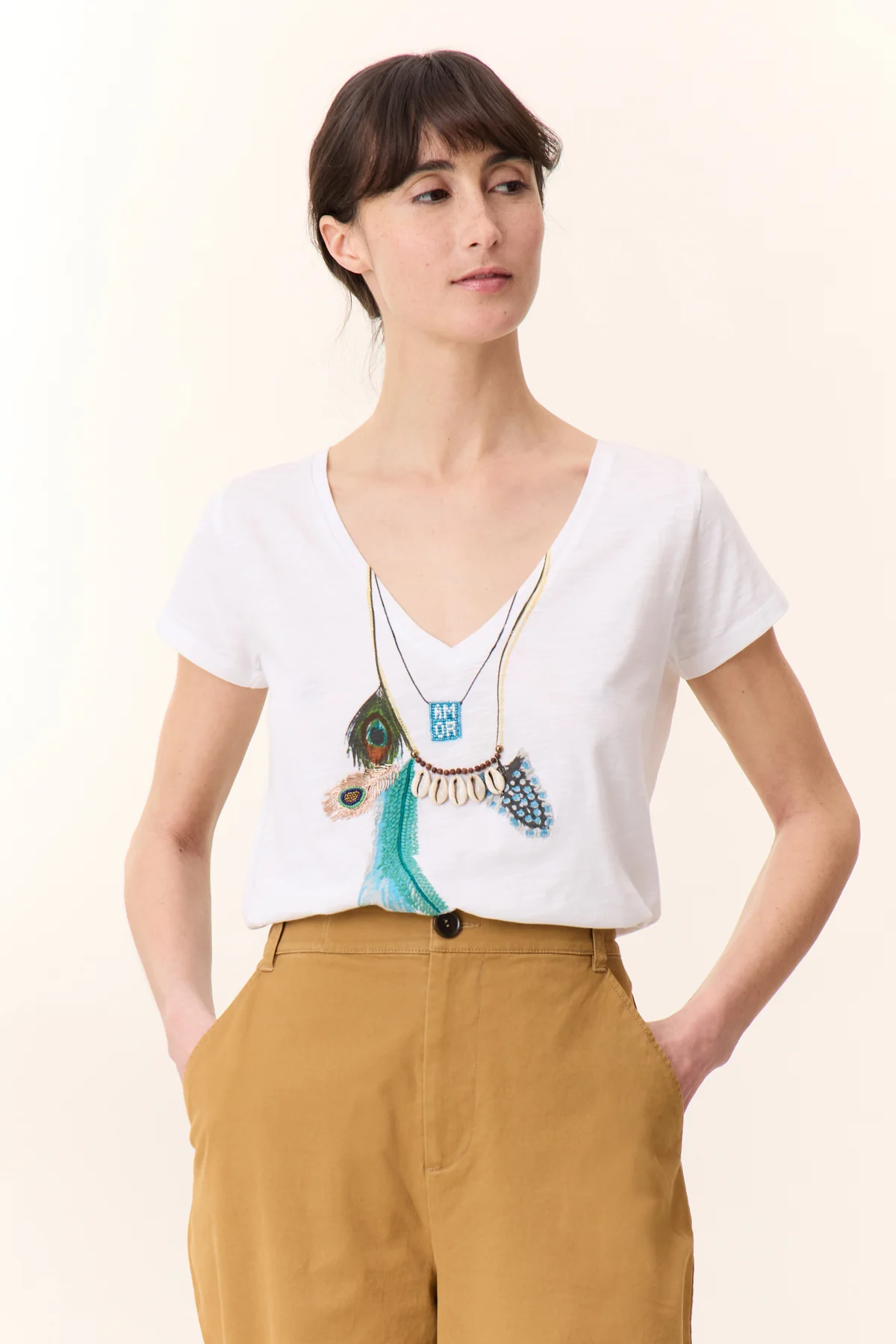 tonton feather white-1