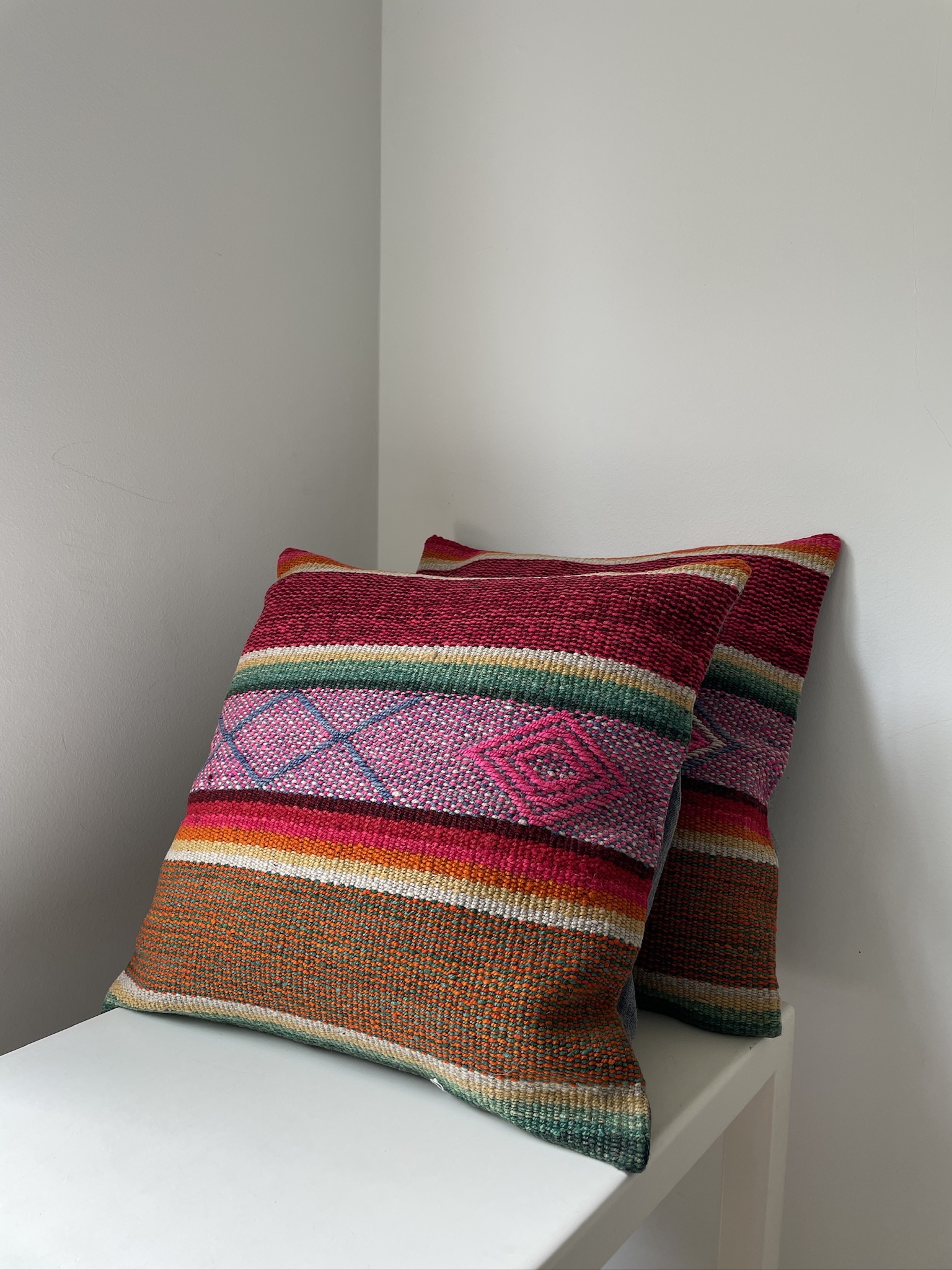 vintage wool cushion 45 x 45-2