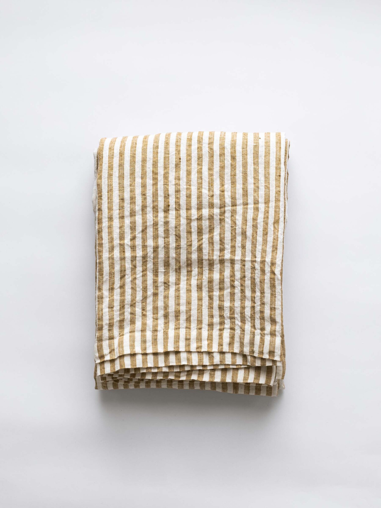 leon tablecloth 145 x 270 spice-1