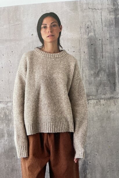 mudita box shape knit beige