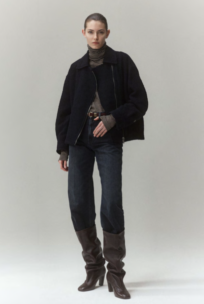 pant 7923 carbon grey