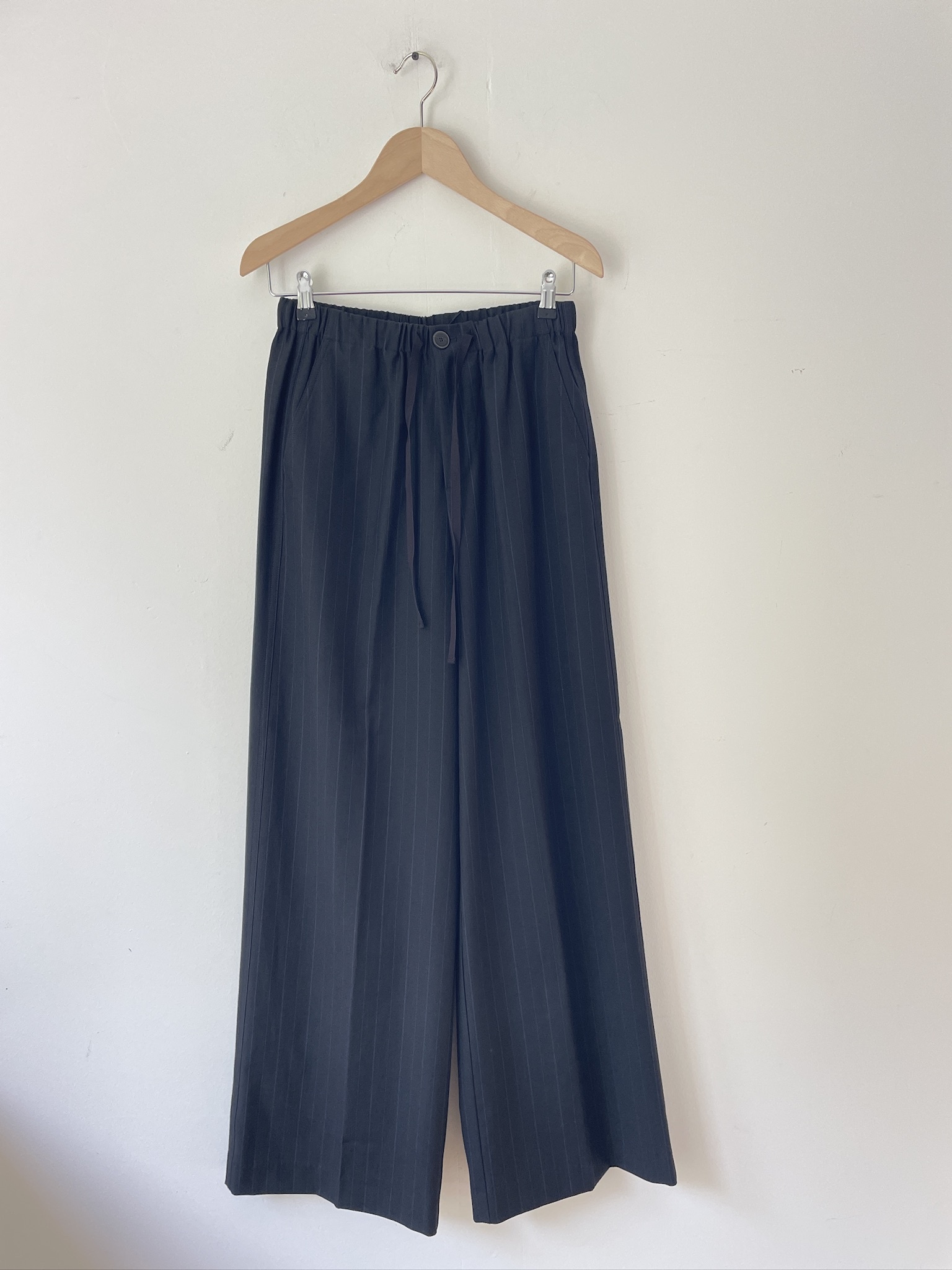 pant 7215 black stripe-1