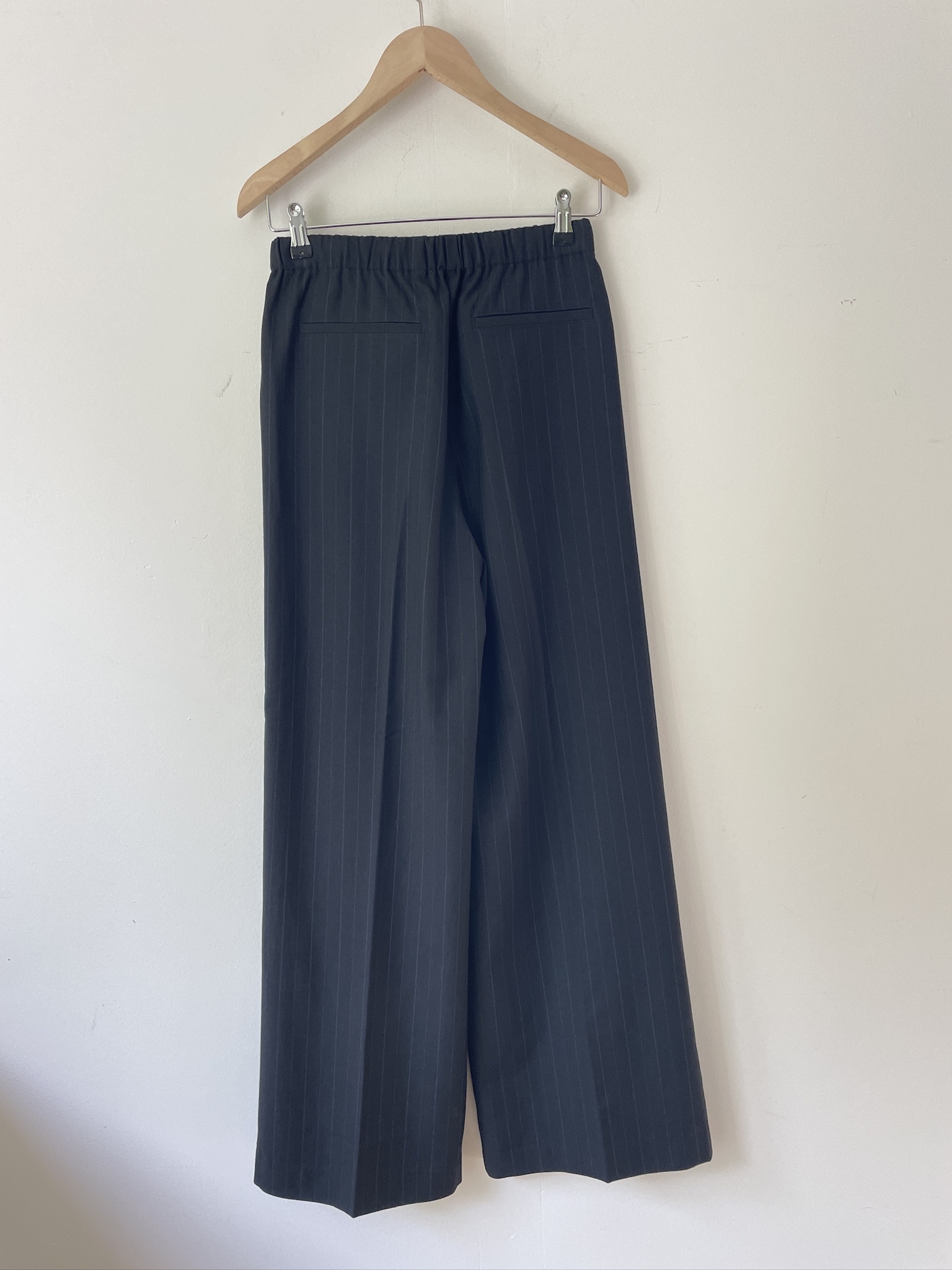 pant 7215 black stripe-2