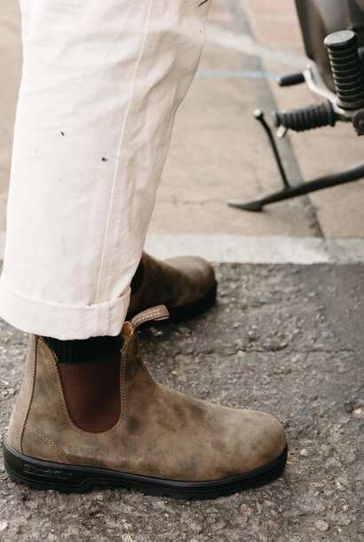 585 classic rustic brown
