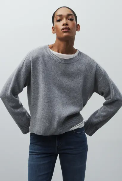 crew neck wide sleeve light grey
