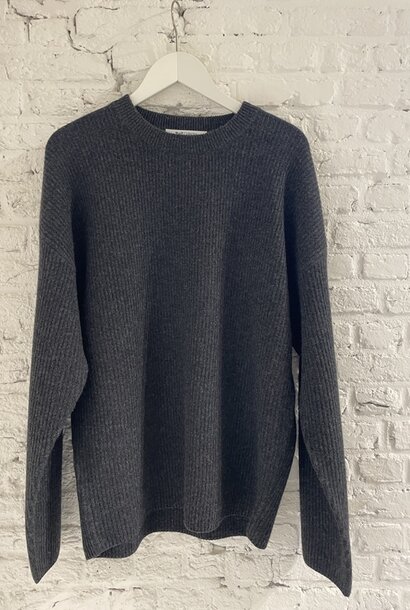 boyfriend knit charcoal