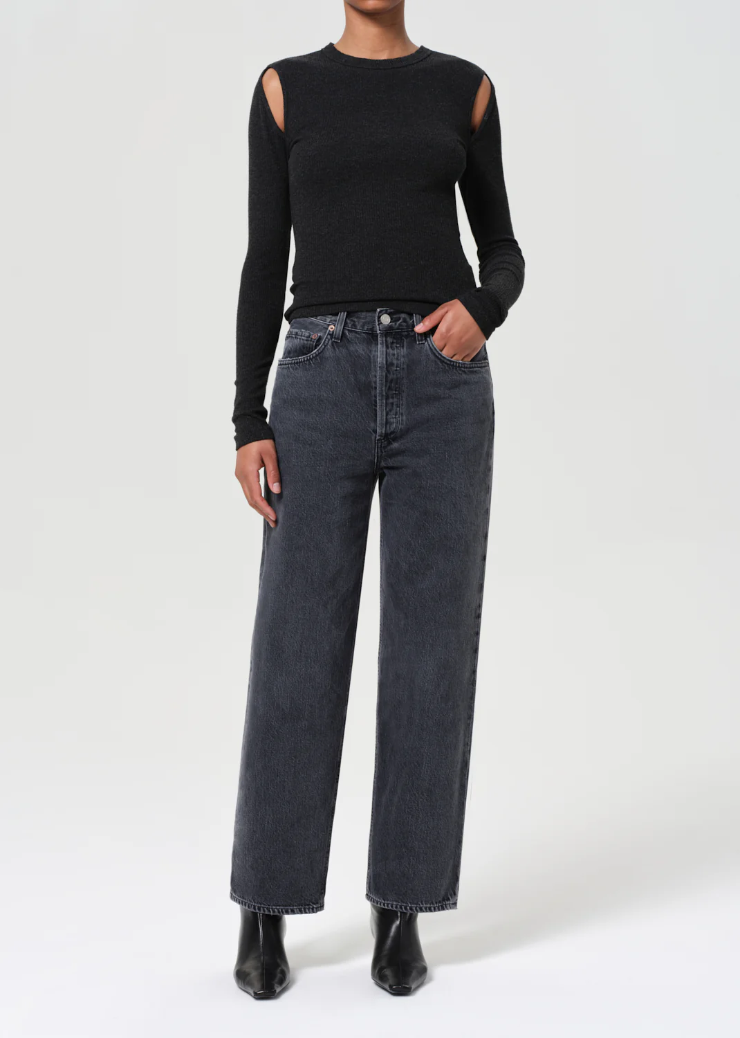 henson in symbolic-1