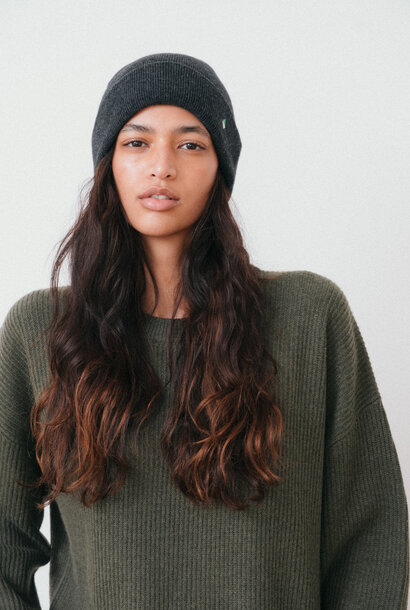 boyfriend knit khaki