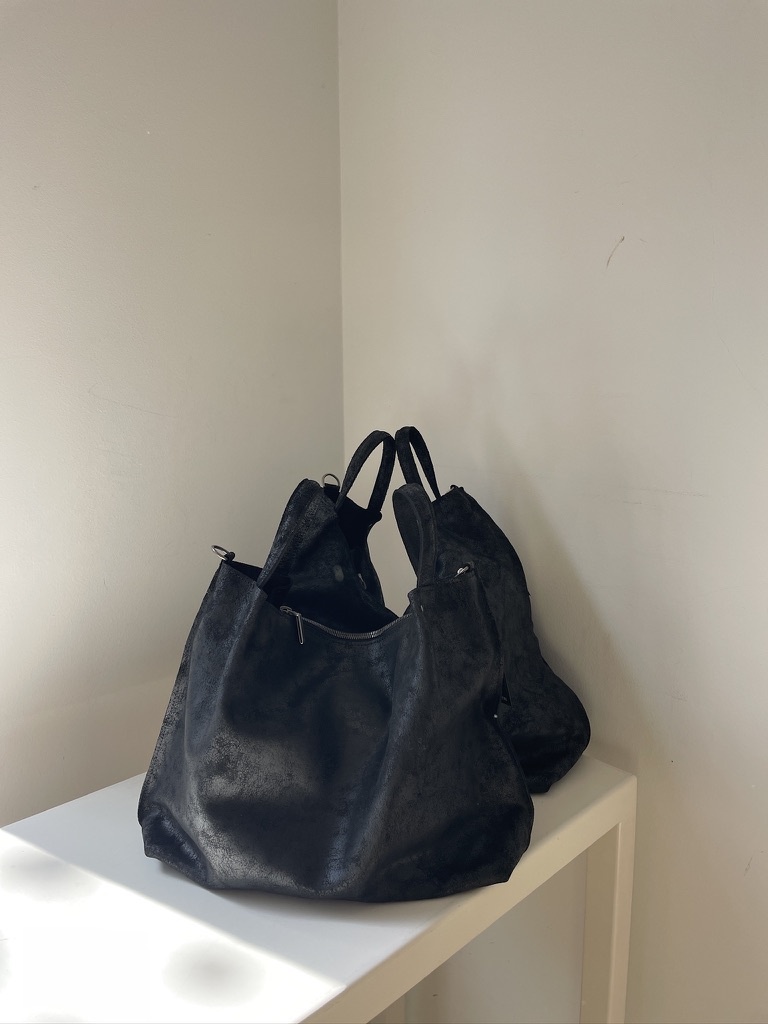 pleione mini black antique-2