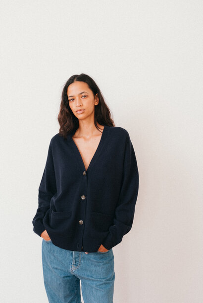 chou cardigan navy