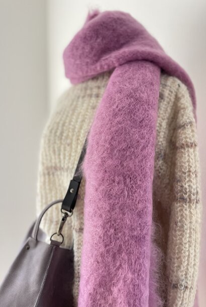 fluffy scarf lila