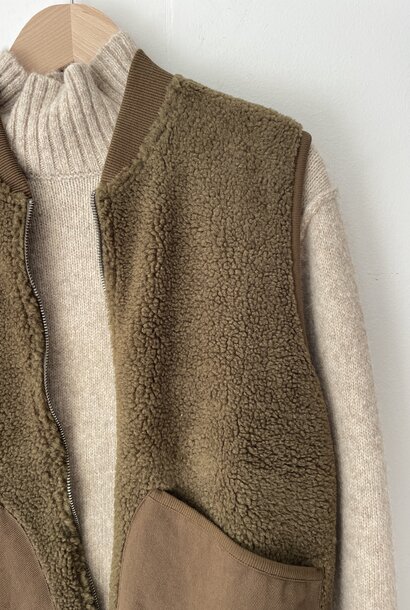 sherpa vest camel