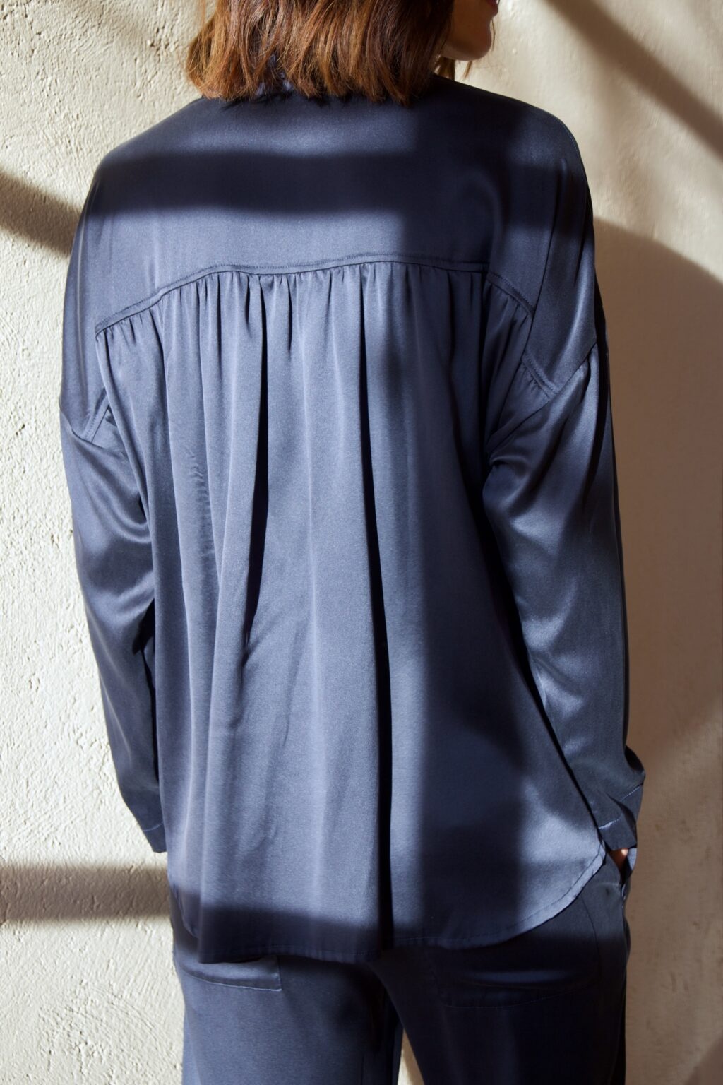 lorraine top silk midnight-2