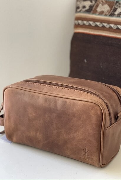 toiletry bag