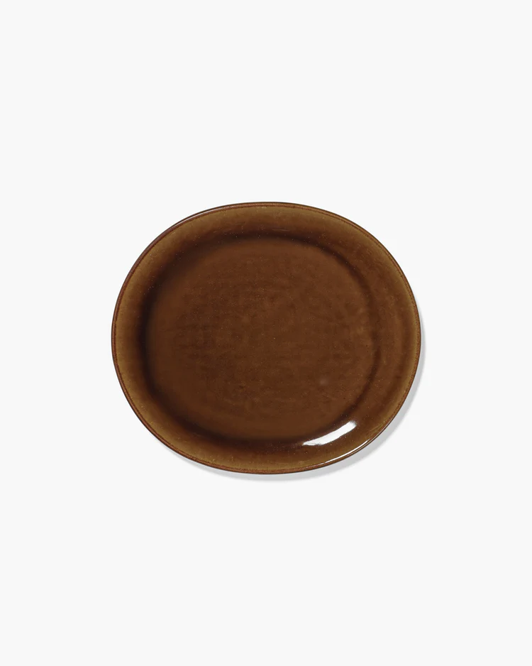 dinner plate L ocher out of lines-2