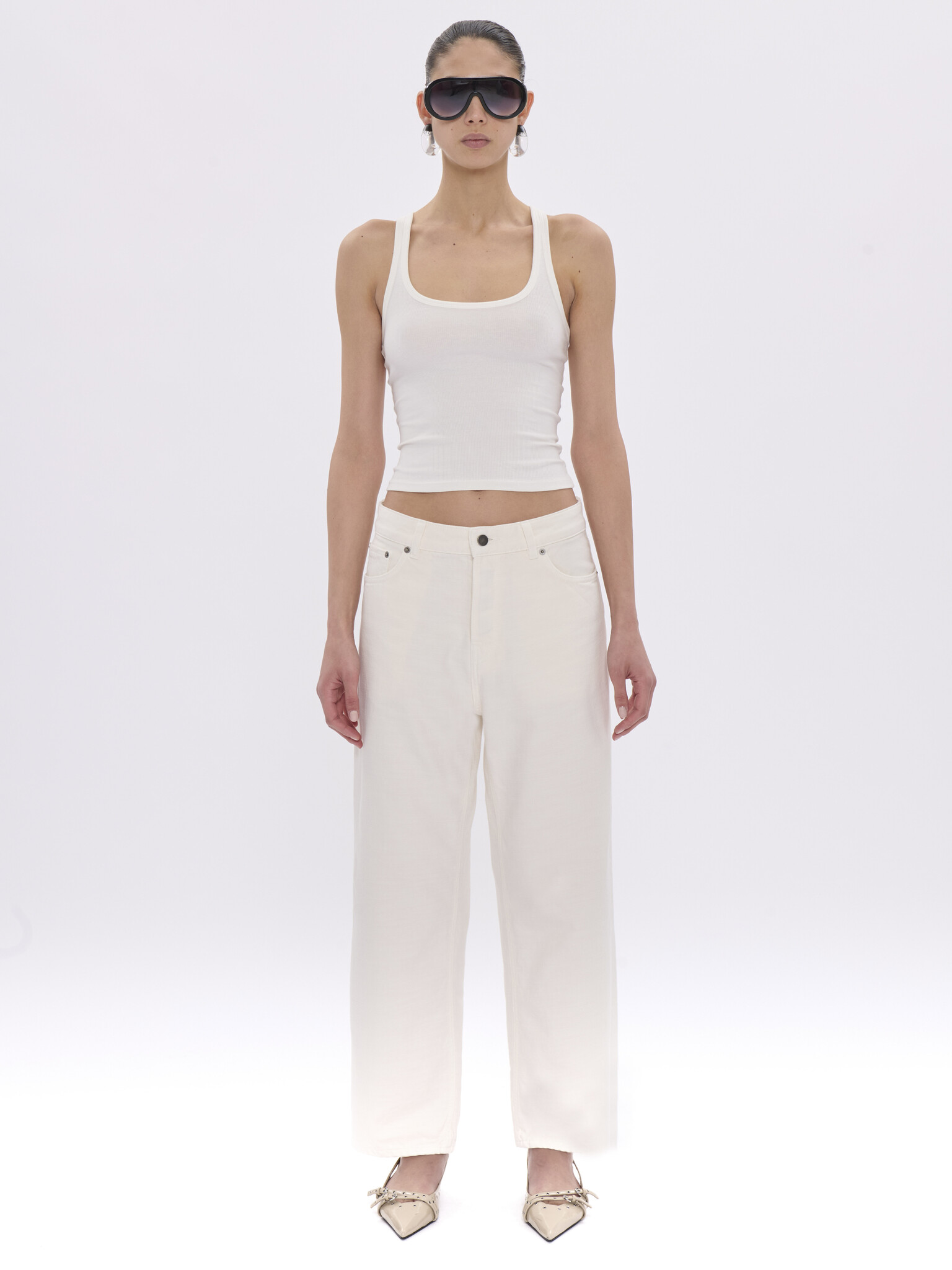 betty bull off white-1