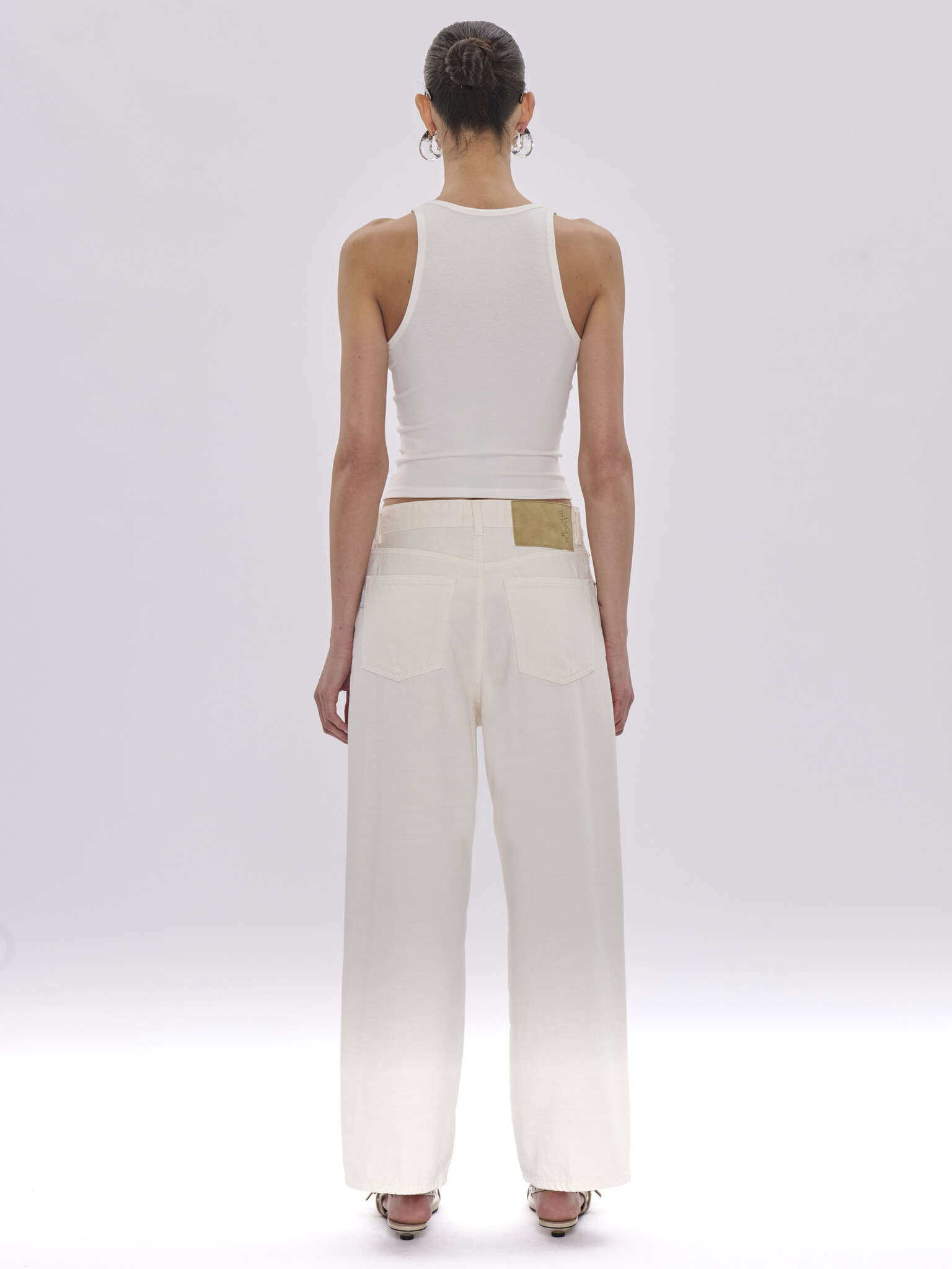 betty bull off white-3