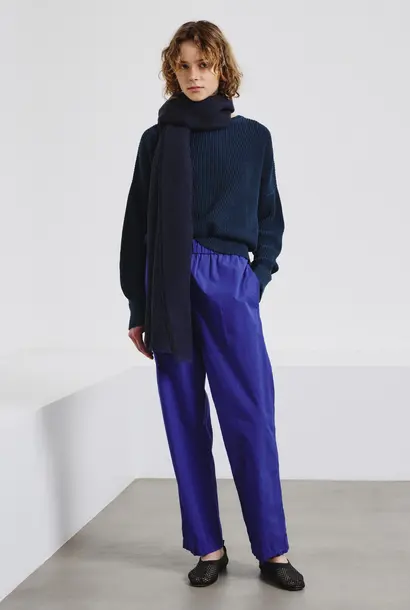 pant 7152 royal blue