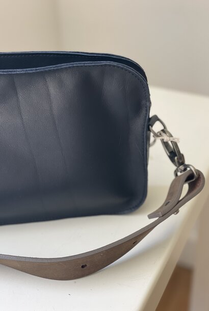 clutchy tom cashmere navy