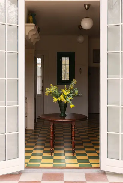 josette vase green tall