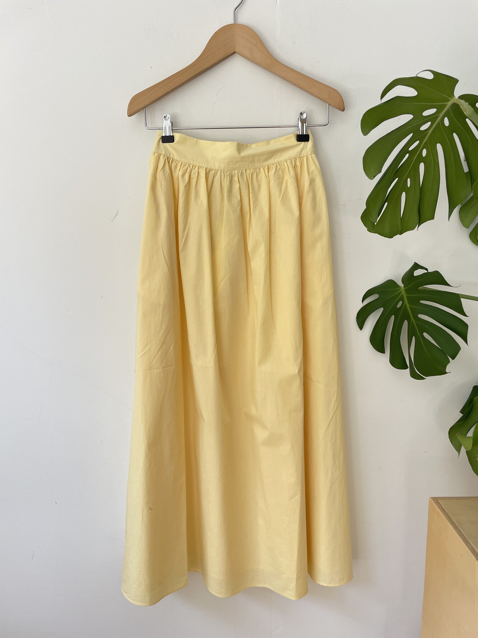 claude popelin yellow-1