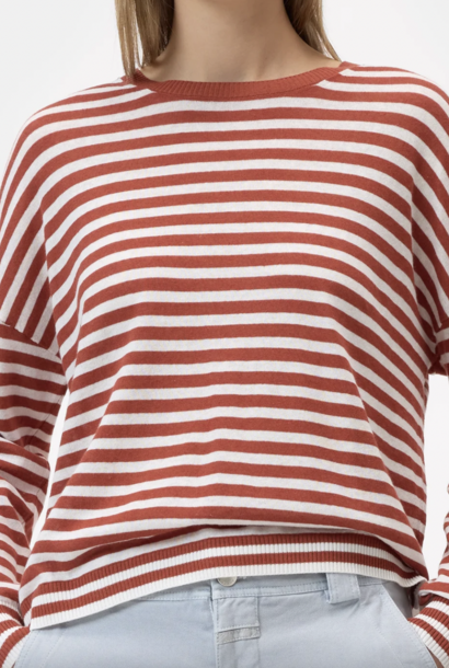 crew neck stripe red