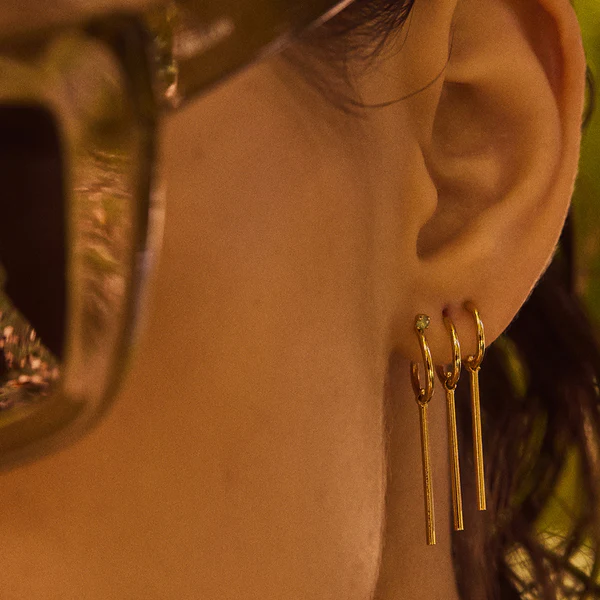 scarlett mismatched hoop ea-1