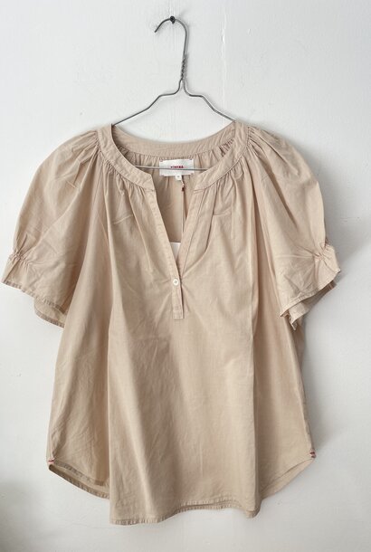 astryde top parchment