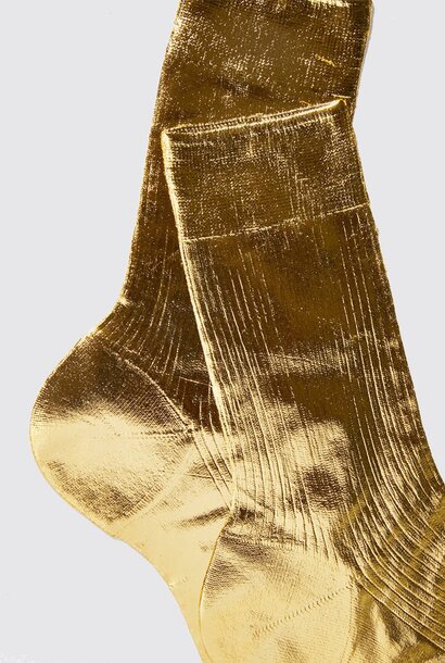 one ribbed laminated gold