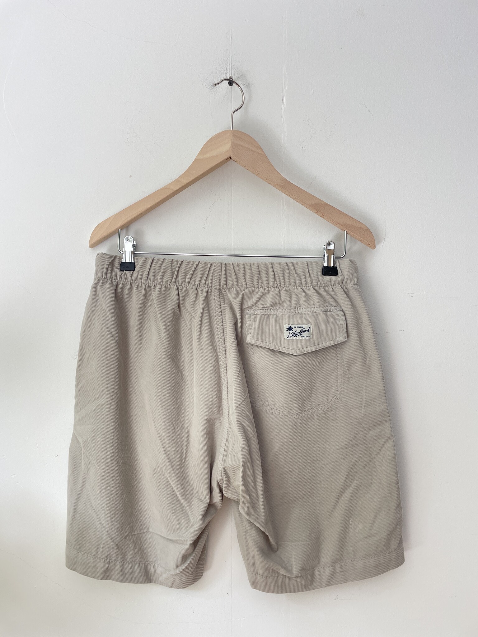 jog short fine corduroy sage-3