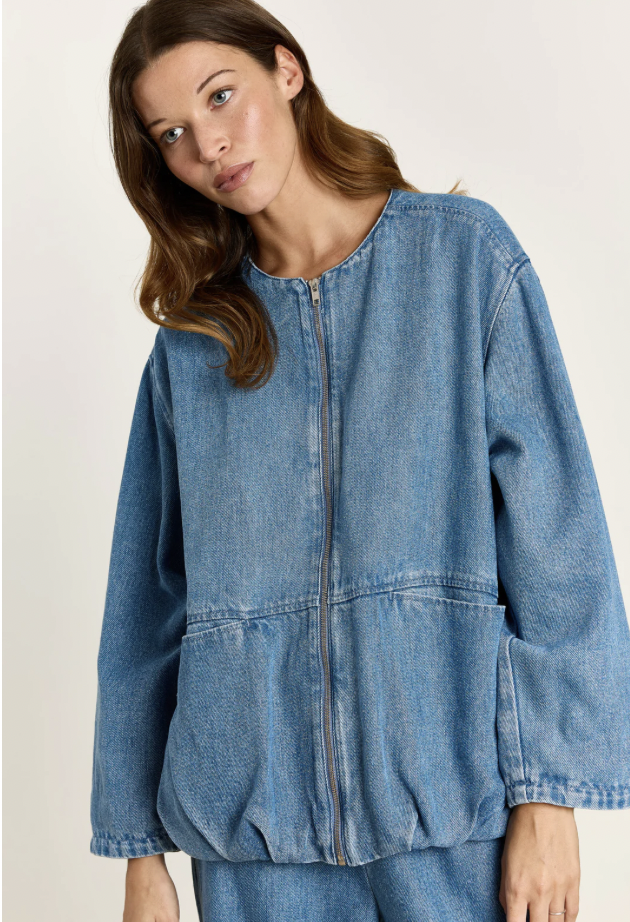 carla vintage blue-3