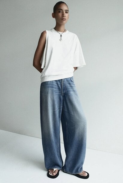 rounded baggy in expression