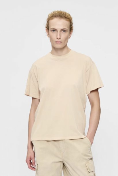 boy t-shirt bisque