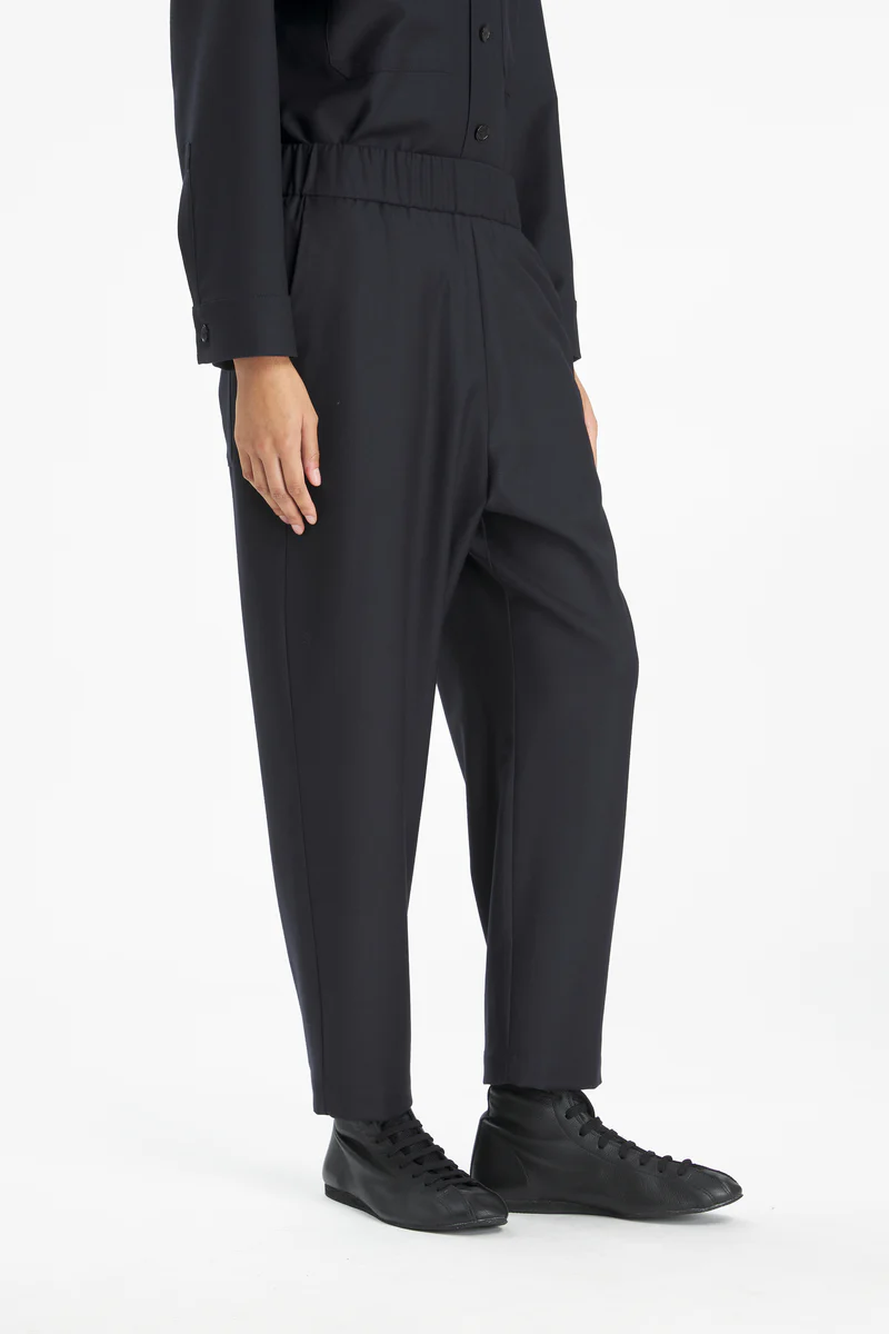 joie 25 flan navy-1