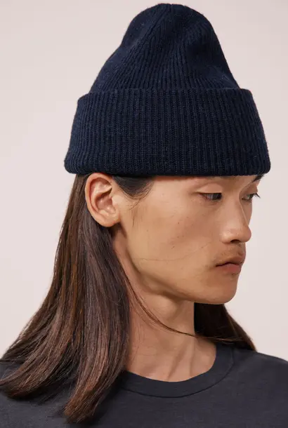 beanie navy