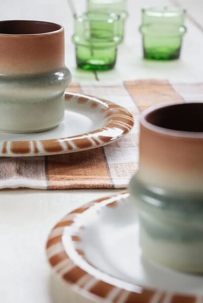 stoneware cup orange/green
