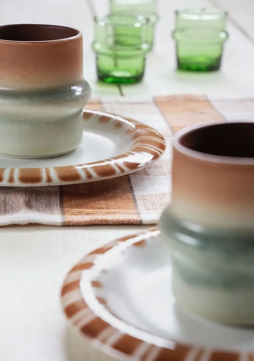 stoneware cup orange/green-1