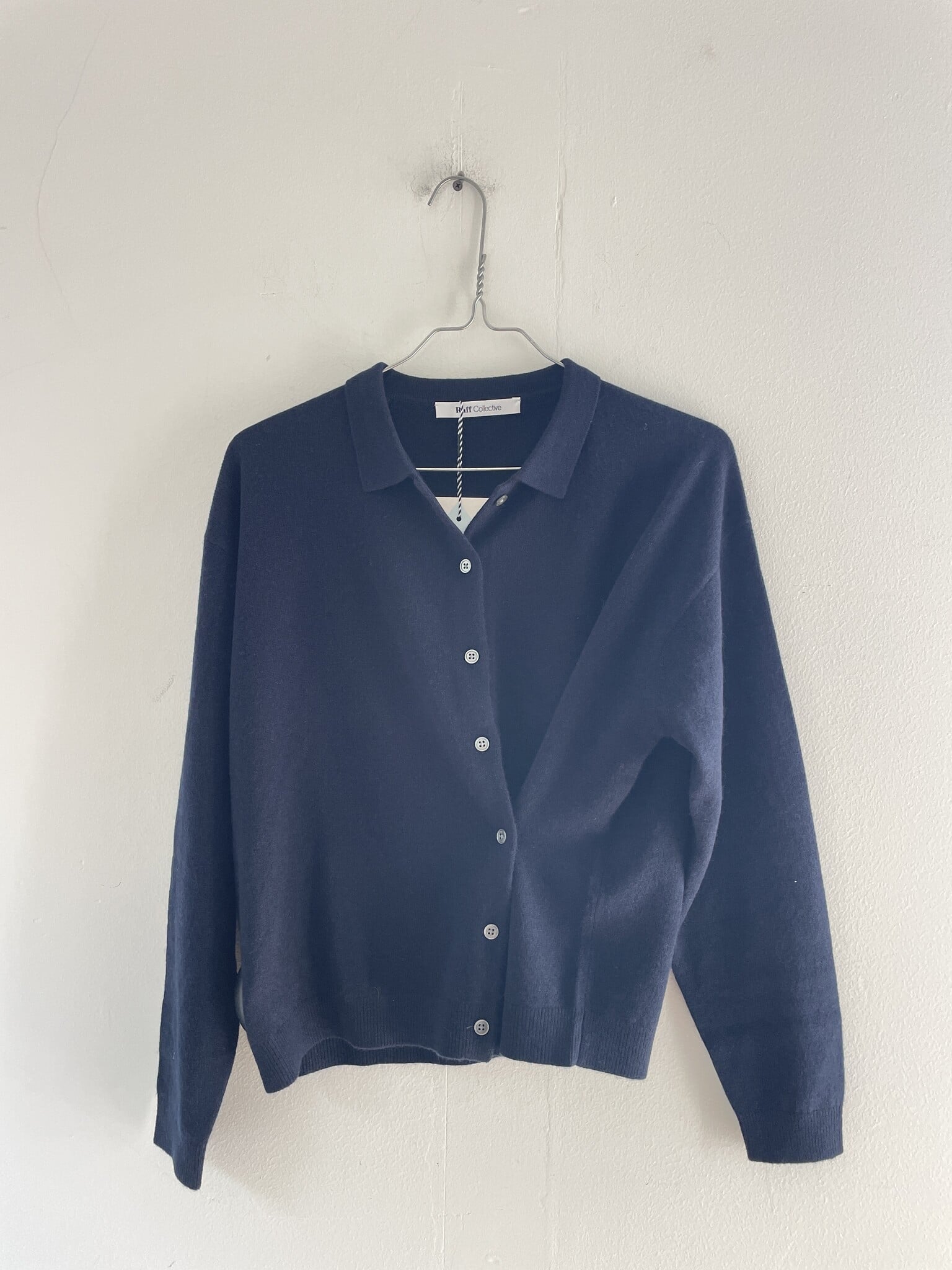 liv cashmere navy-1