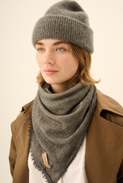 kitti cashmere/silk thunder