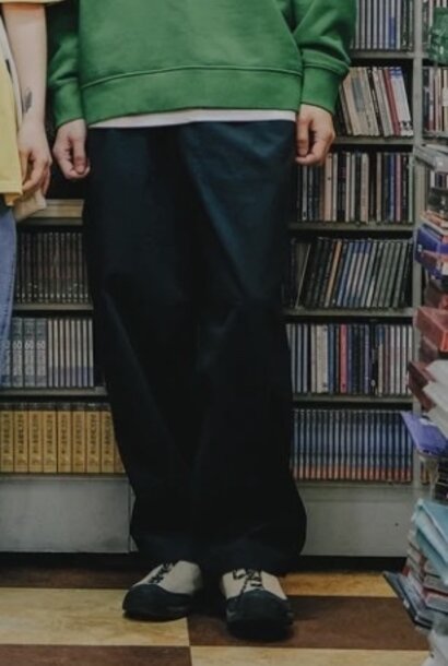 pintuck wide chino pants navy